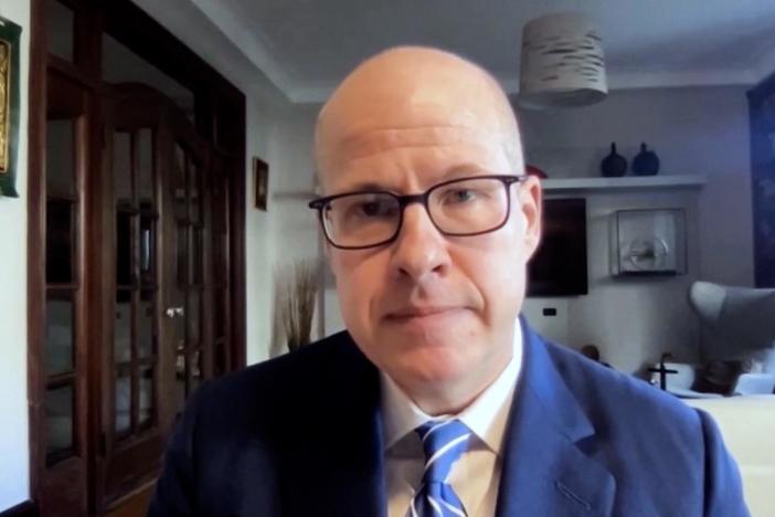 Max Boot joins the show.