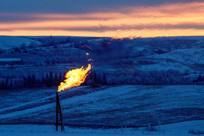 As Trump looks to roll back methane regulation, oil and gas industry feels divided