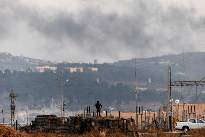 News Wrap: Israeli soldier shot and killed during ongoing West Bank conflict