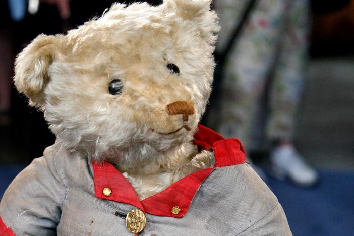 Appraisal: Steiff White Bear, ca. 1905, from Baltimore Hour 1.