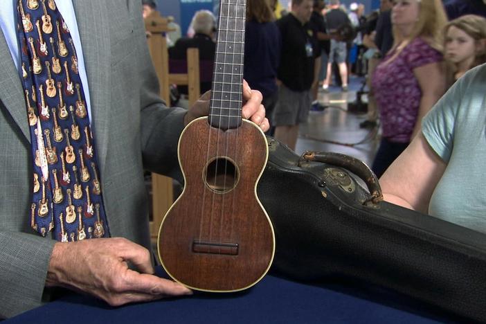 Appraisal: Martin Style 2 Ukulele & Case, ca. 1927, from Tucson Hr 1.