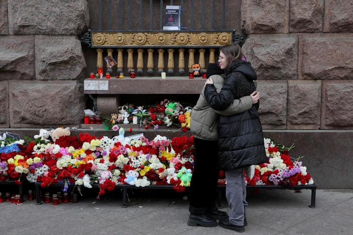 News Wrap: Moscow terror attack death toll rises to 139