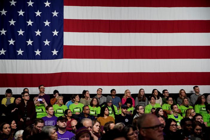 Democrats make final push in leadup to New Hampshire primary