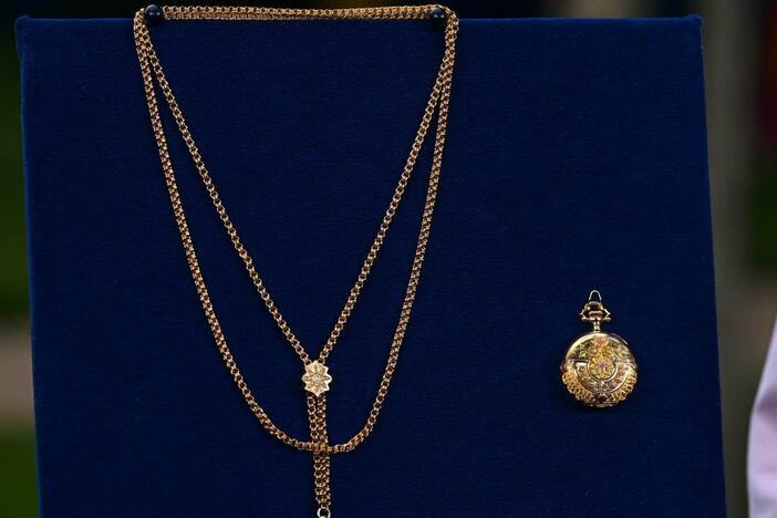 Appraisal: Elgin Pocket Watch & Double Chain, ca. 1923