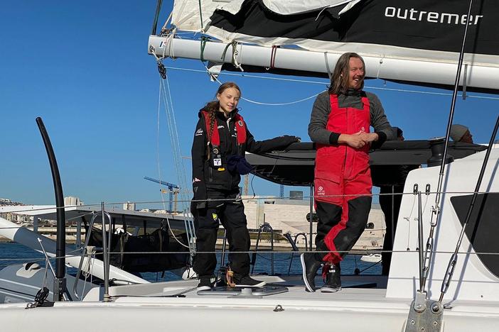 Greta and Svante board La Vagabonde and sail across the North Atlantic Ocean.