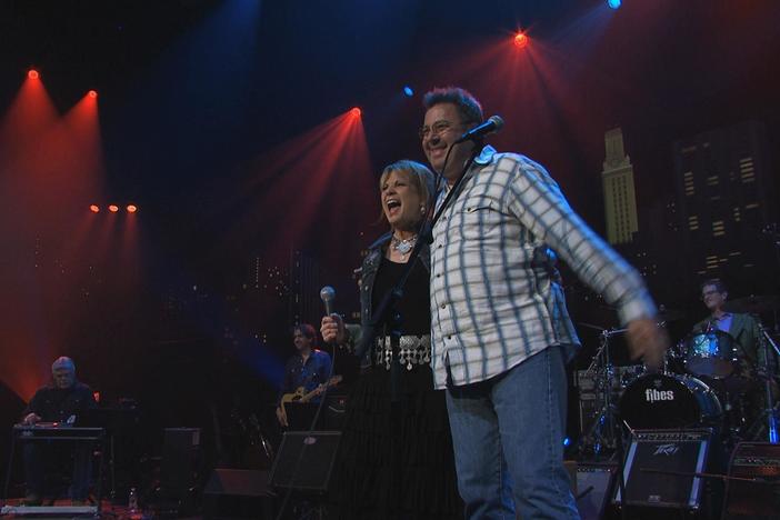 Patty Loveless & Vince Gill duet on the classic "After The Fire Is Gone."