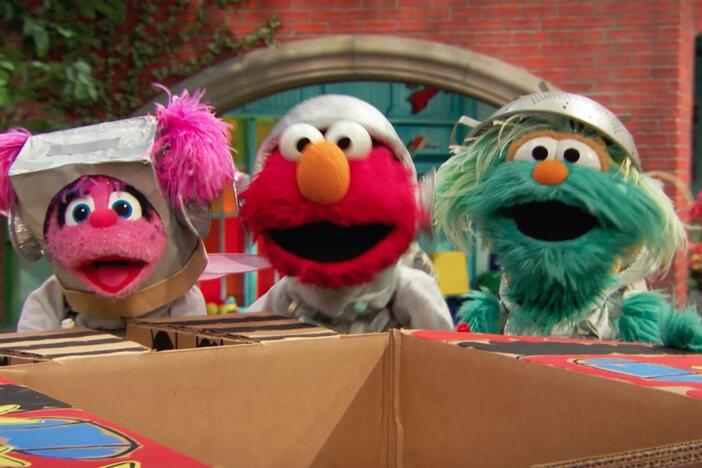 Go to outer space with astronauts Elmo, Abby and Rosita!
