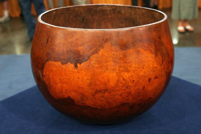 Appraisal: Hawaiian Kou Bowl, ca. 1840, from Celebrating Asian-Pacific Heritage.