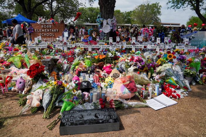Principals who experienced gun violence unite to help schools undergoing new tragedies