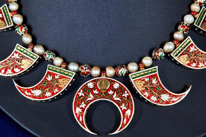 Appraisal: Mughal Indian Reversible Necklace, from ROADSHOW's Special: Greatest Gifts.
