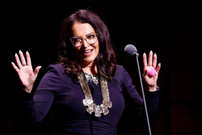 Silva reflects on the importance of more Latina CEOs while receiving the Entrepreneurship Award.