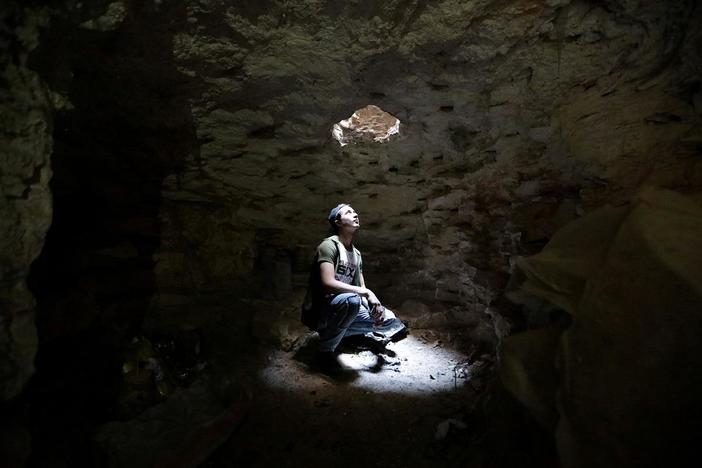 Ceasefire talks fail as airstrikes target last rebel-held region in Syria