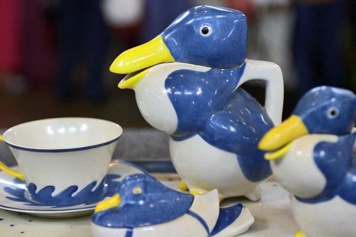 Appraisal: Haviland Sandoz Tea Set, ca. 1920, from Vintage Hot Springs.