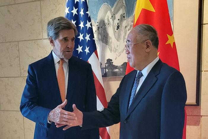 News Wrap: U.S., China discuss curbing coal usage and methane emissions