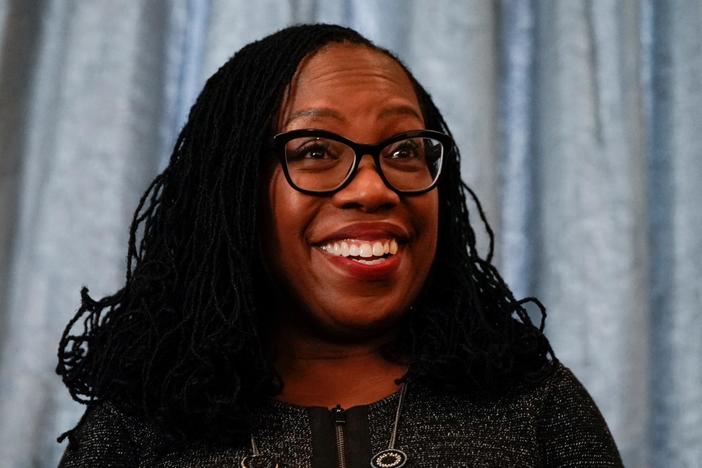 News Wrap: Republican Sen. Susan Collins backs Ketanji Brown Jackson for the Supreme Court
