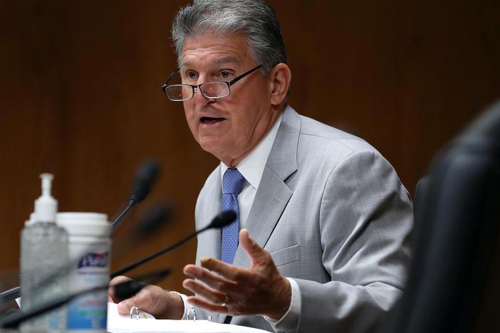With time running out, an economic relief deal eludes lawmakers