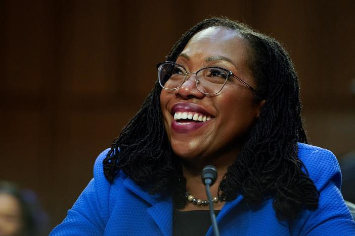 News Wrap: Supreme Court nominee Ketanji Brown Jackson picks up Sen. Joe Manchin's support