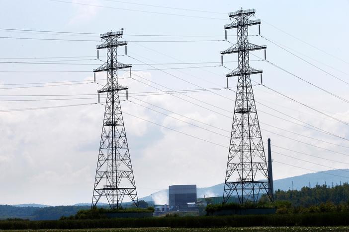 News Wrap: Energy costs may soar by up to 54% amid this winter's colder temperatures