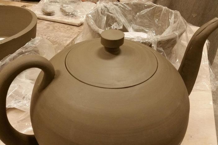 Potter and professor Linda Sikora assembles a teapot. Bonus video from TEACHERS episode