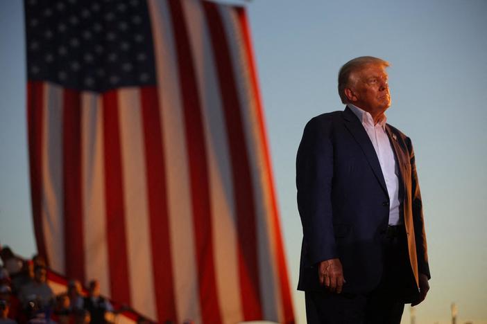 News Wrap: Supreme Court refuses Trump request in Mar-a-Lago documents case