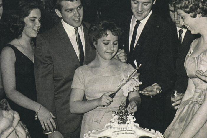 Brenda Lee met her husband Ronnie Shacklett ​at the age of 17 and eloped with him six months later.