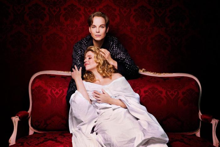 Renée Fleming performs one of her greatest signature roles in Der Rosenkavalier.