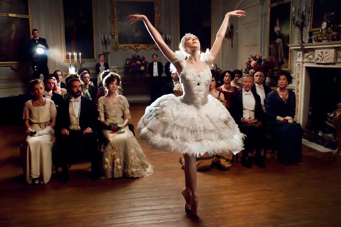 See a preview for Episode 3 of Mr. Selfridge, with Jeremy Piven,  airing April 14, 9pm ET.