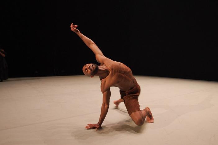 Babatunji delivers a captivating solo accompanied by Lisa Fischer and Jason Moran.
