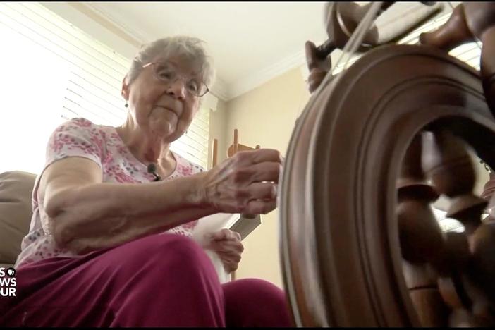 These tight-knit retirees are helping breast cancer survivors feel like 'Boobless Wonders'