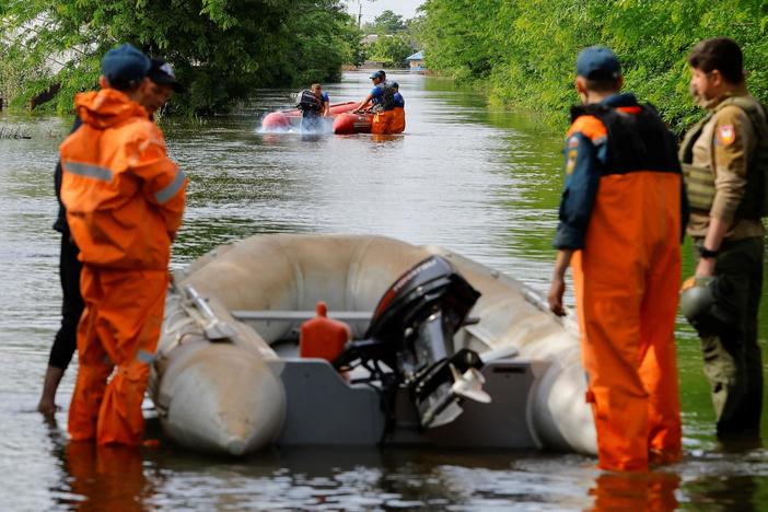 Evacuations continue in Ukraine as scope of dam disaster comes into full view