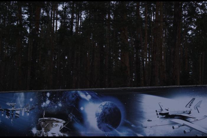 Tensions between Russia and the United States remain high — except in space. 