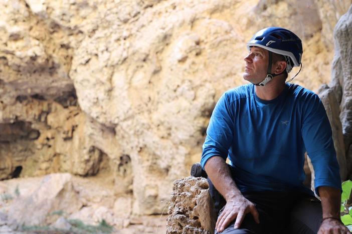 Visit Oman’s Dhofar Mountains, where Steve Backshall encounters one of the rarest animals.