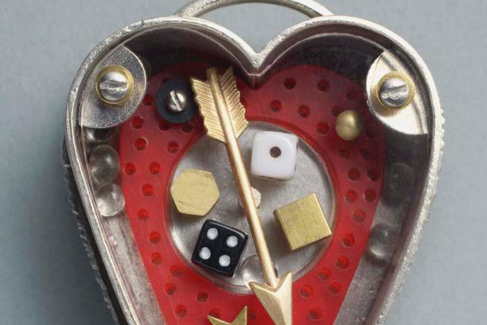 Thomas Mann talks about the heart form and his "Techno-Romantic" design series.