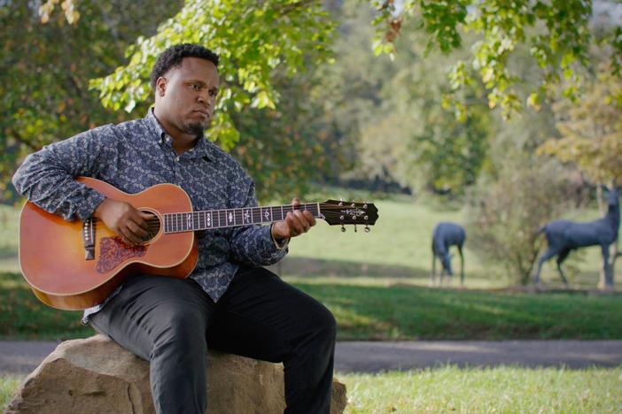 David visits with Jontavious Willis, a young country blues artist from Georgia.