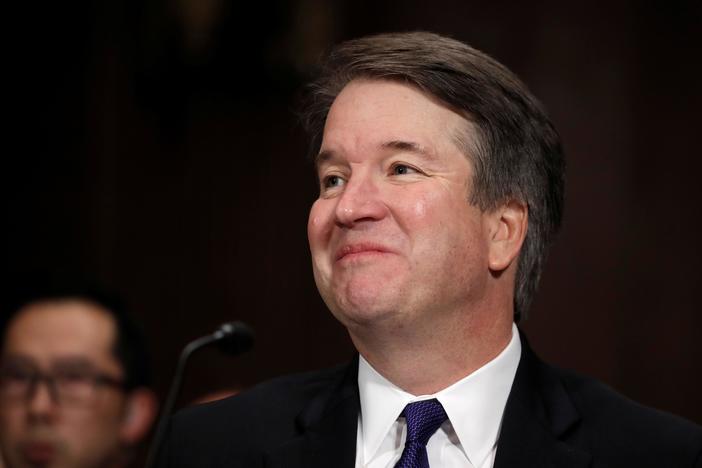 Kavanaugh cruises toward confirmation, bolstered by Collins and Manchin