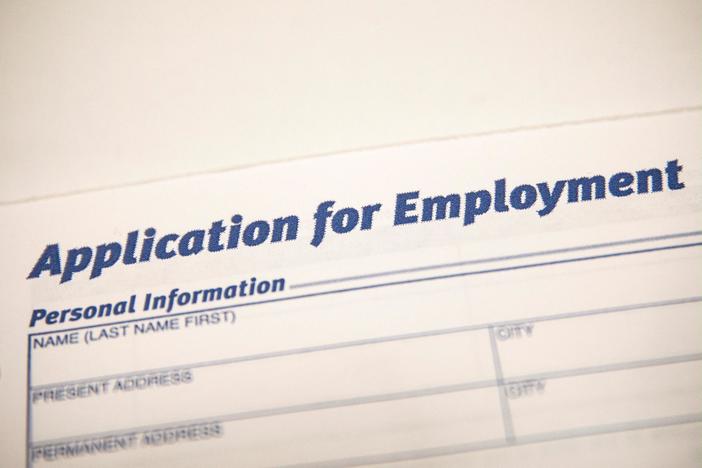 Strong jobs report signals more Americans returning to labor market as coronavirus wanes
