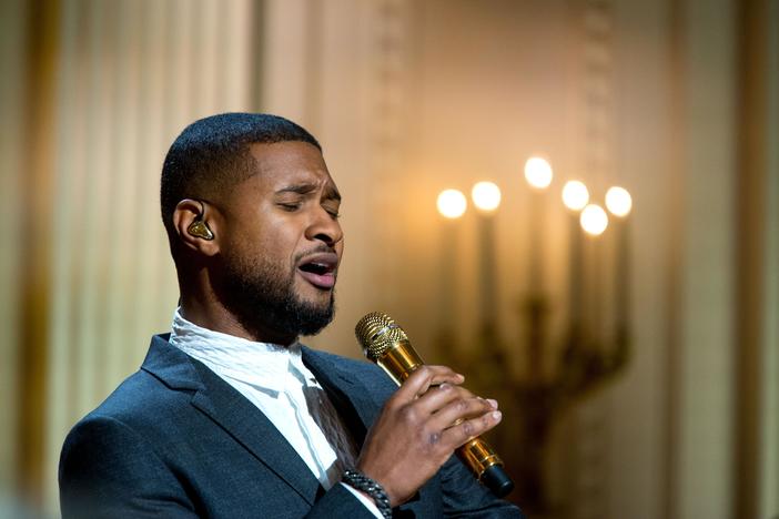 Usher performs in "Smithsonian Salutes Ray Charles: In Performance at the White House."