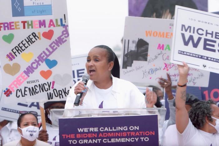 Danielle Metz speaks at a Free Her campaign, calling for clemency of incarcerated women.