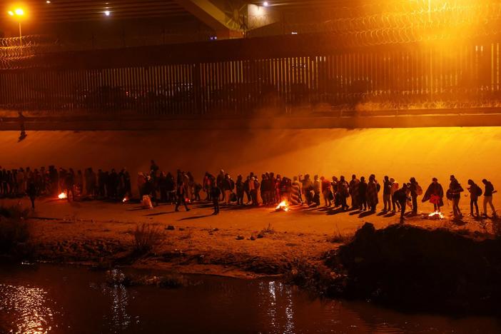Border communities try to balance needs of residents and migrants amid humanitarian crisis