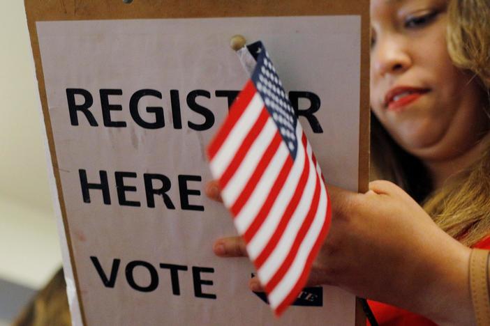 How new state and local are trying to register more people to vote