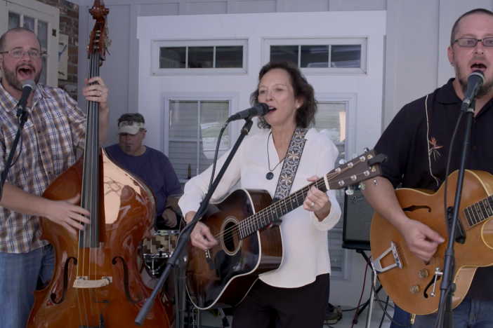 Newnan‘s Kris Youmans Band has a unique rootsy country sound with a bit of Western swing.