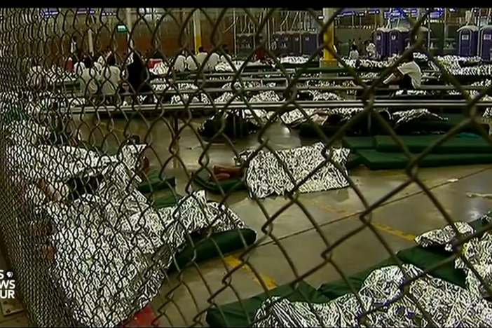 Who's responsible for unaccompanied migrant children? Senators press officials for answers