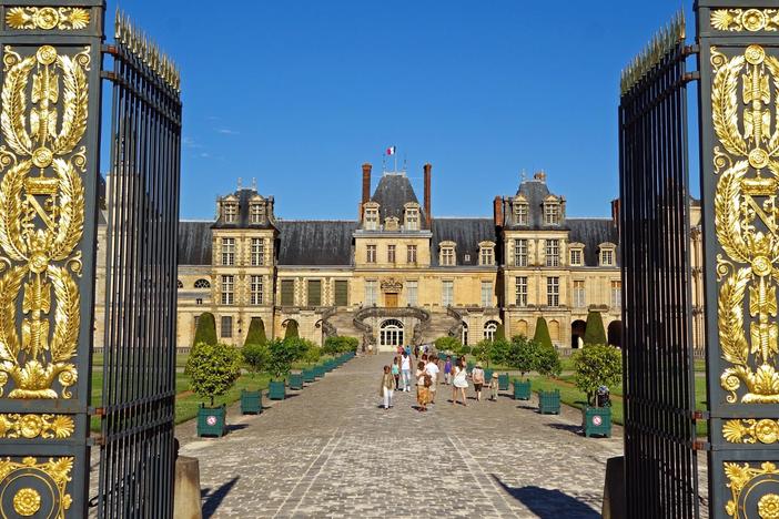Fontainebleau is unrivaled among France’s palaces as a showcase of French history.
