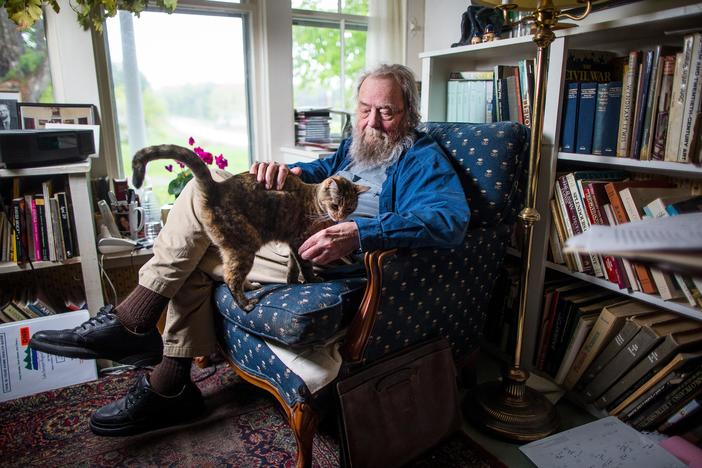 Donald Hall, 89, saw poetry as 'school for feeling'