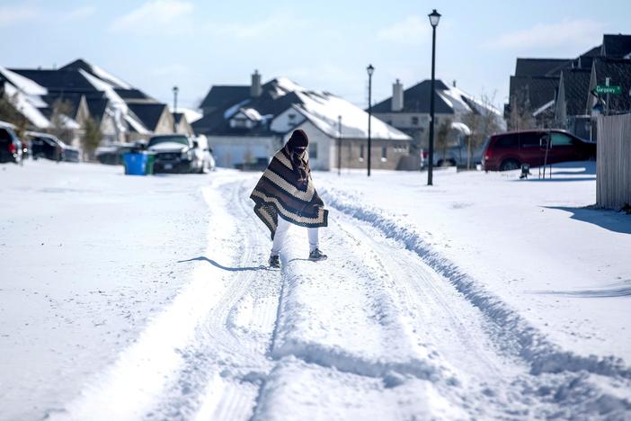 News Wrap: At least 10 dead after winter storm sweeps across the South