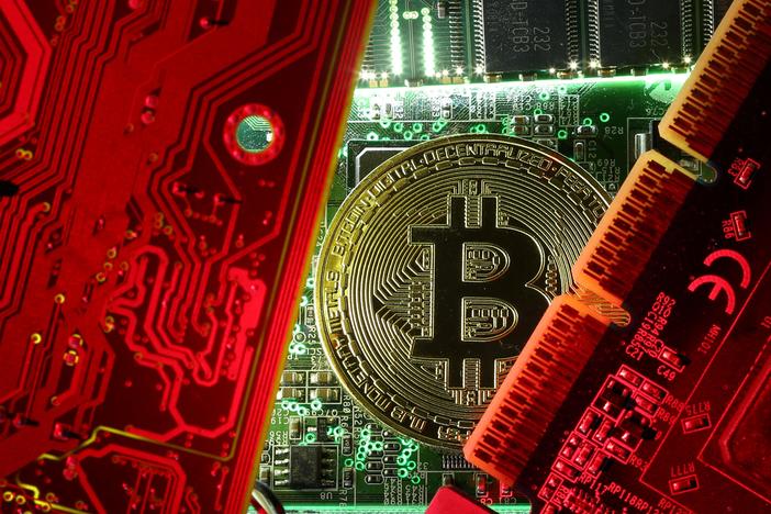 Can a cryptocurrency be worth anything in the first place?