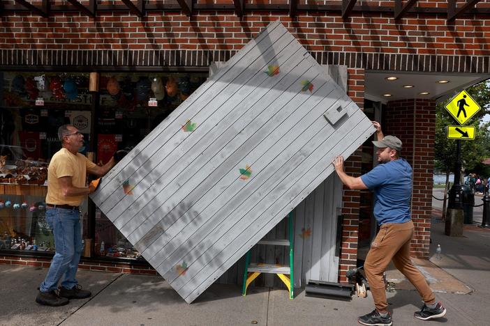 New Wrap: New England braces for impact of Hurricane Lee