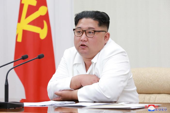 News Wrap: One day after cancelling, Trump sounds hopeful note on North Korea summit