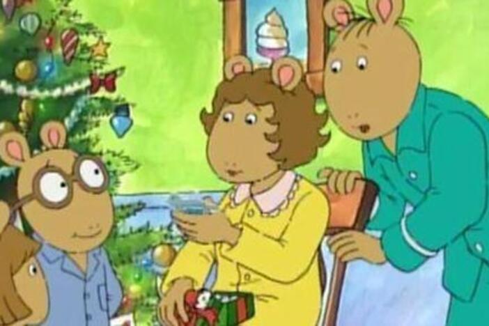 Arthur imagines giving his mother the perfect Christmas gift. 