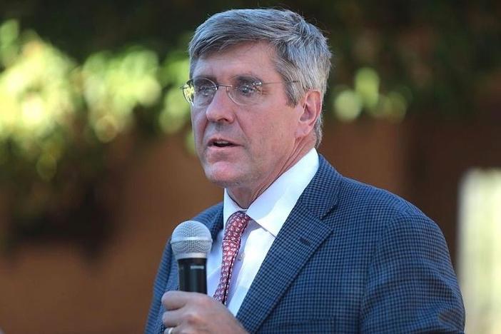 News Wrap: Stephen Moore withdraws as potential Fed nominee